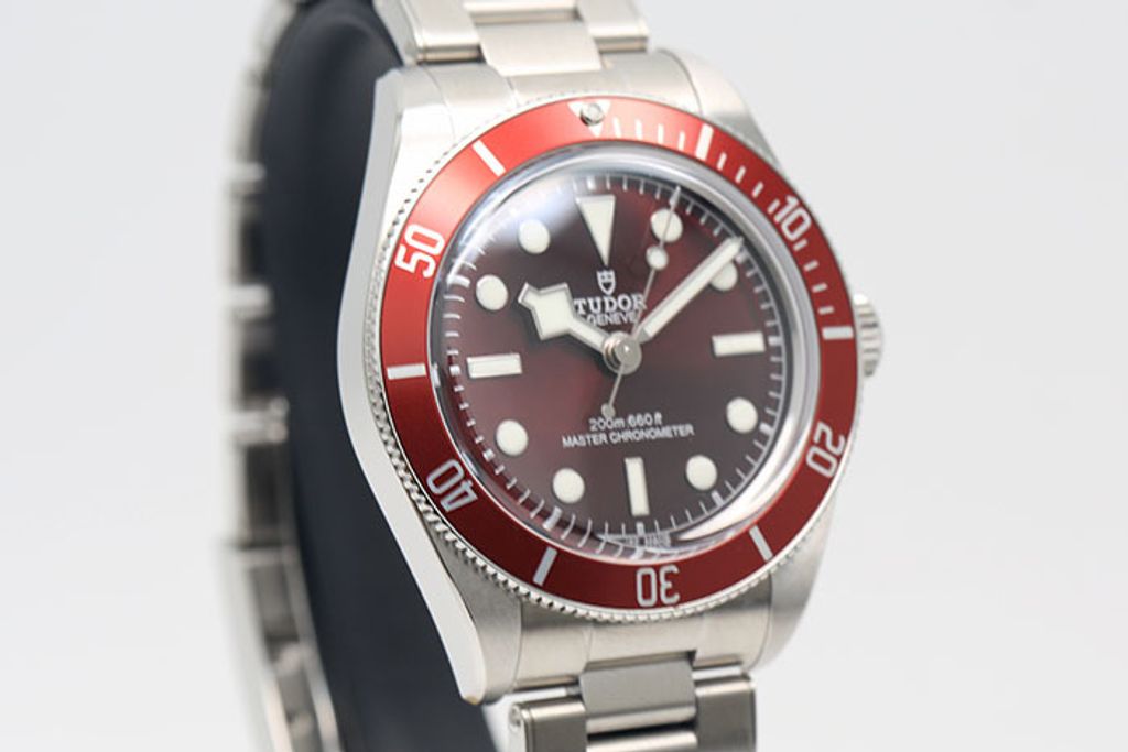 7X1B9828