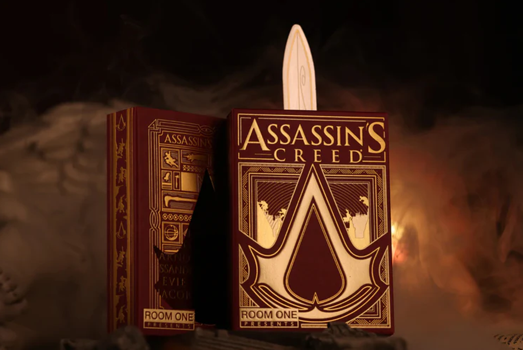 Screenshot 2026-04-06 at 20-43-03 Assassin_sCreedLegacyVer.IIGarnetSignatureEditionPlayingCardsbyRoomOne_13.jpg (WEBP Image 750 × 500 pixels)