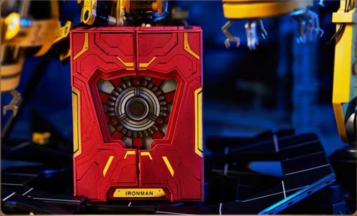 アイアンマン トランプ IRON MAN MK 85 Playing Cards 【公式通販】
