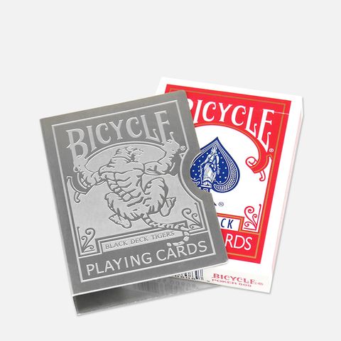 Stainless-steel-Playing-Card-Clips-holder-magic-tricks-Metal-Card-Clip-Tiger-Bicycle-Poker-Guard-Protector.jpg