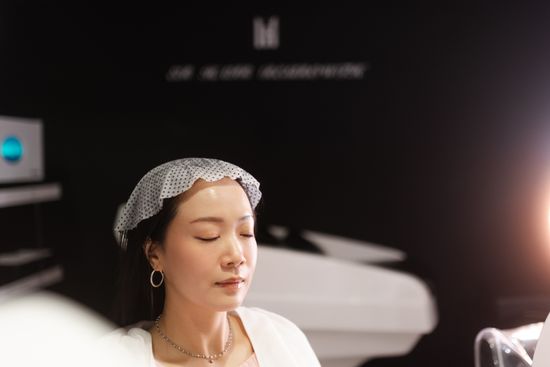 自然生髮 無痕直髮 | 髮立現