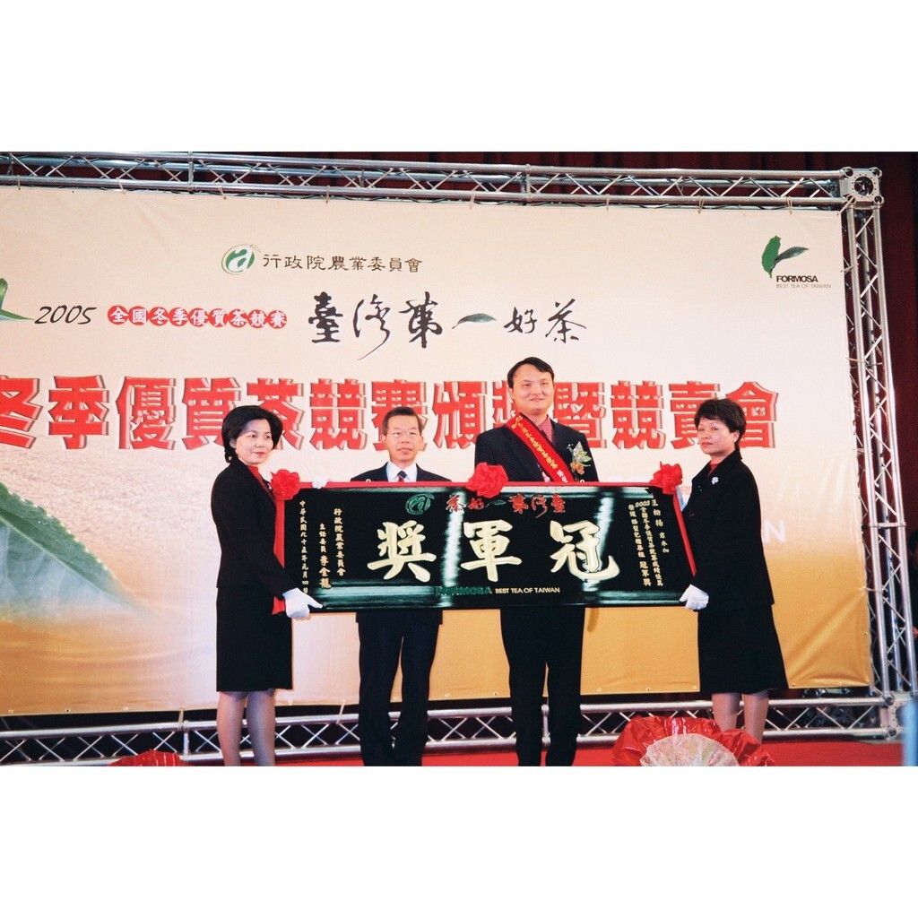 e7fc2d3a68ee7d26cb163a998ac431d0