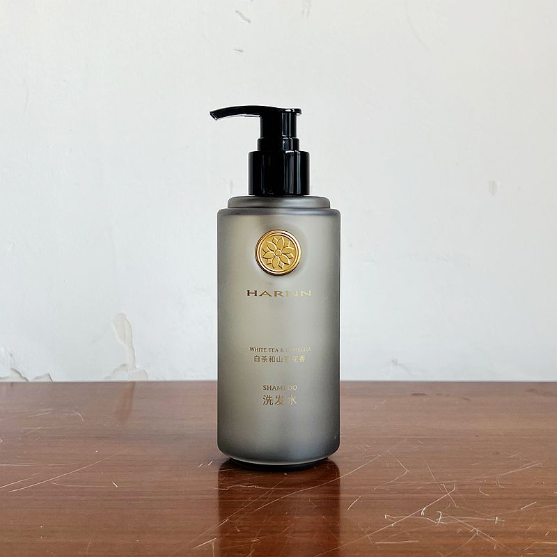 HARNN 白茶 山茶花系列｜洲際酒店｜洗髮精 沐浴乳 潤髮乳 身體乳｜300ml｜嗨寶洗浴用品