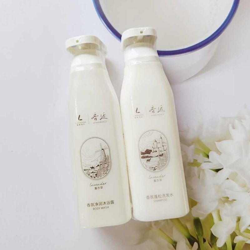 麗楓酒店｜線香味 薰衣草香氛凈潤｜洗髮精 沐浴乳 潤絲精 身體乳｜300ml｜嗨寶洗浴用品