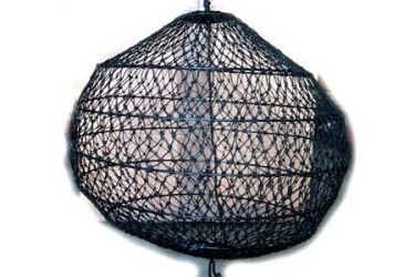 BALL_BLACK-375x250