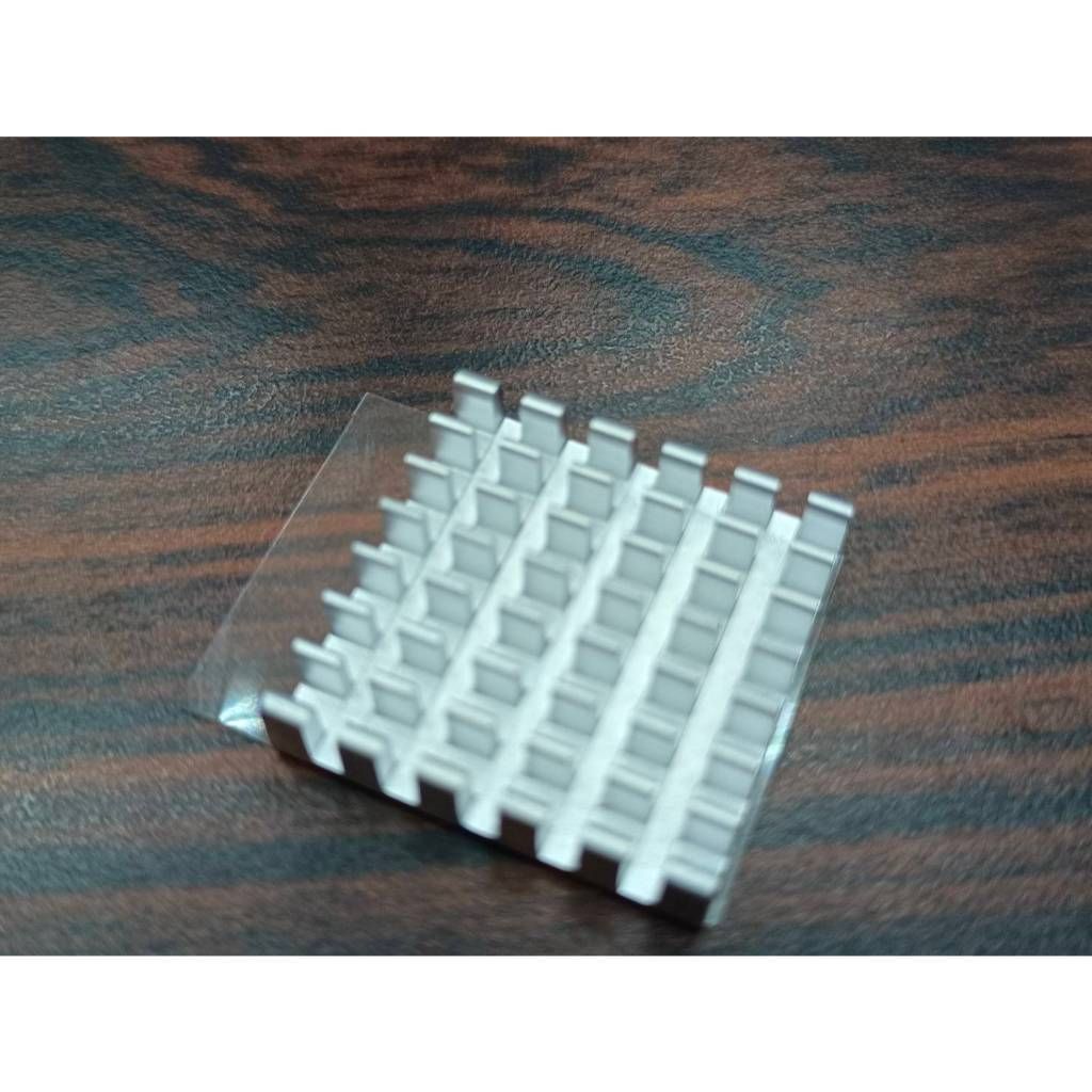 tw-11134207-7r98u-m05bxla6efgz95