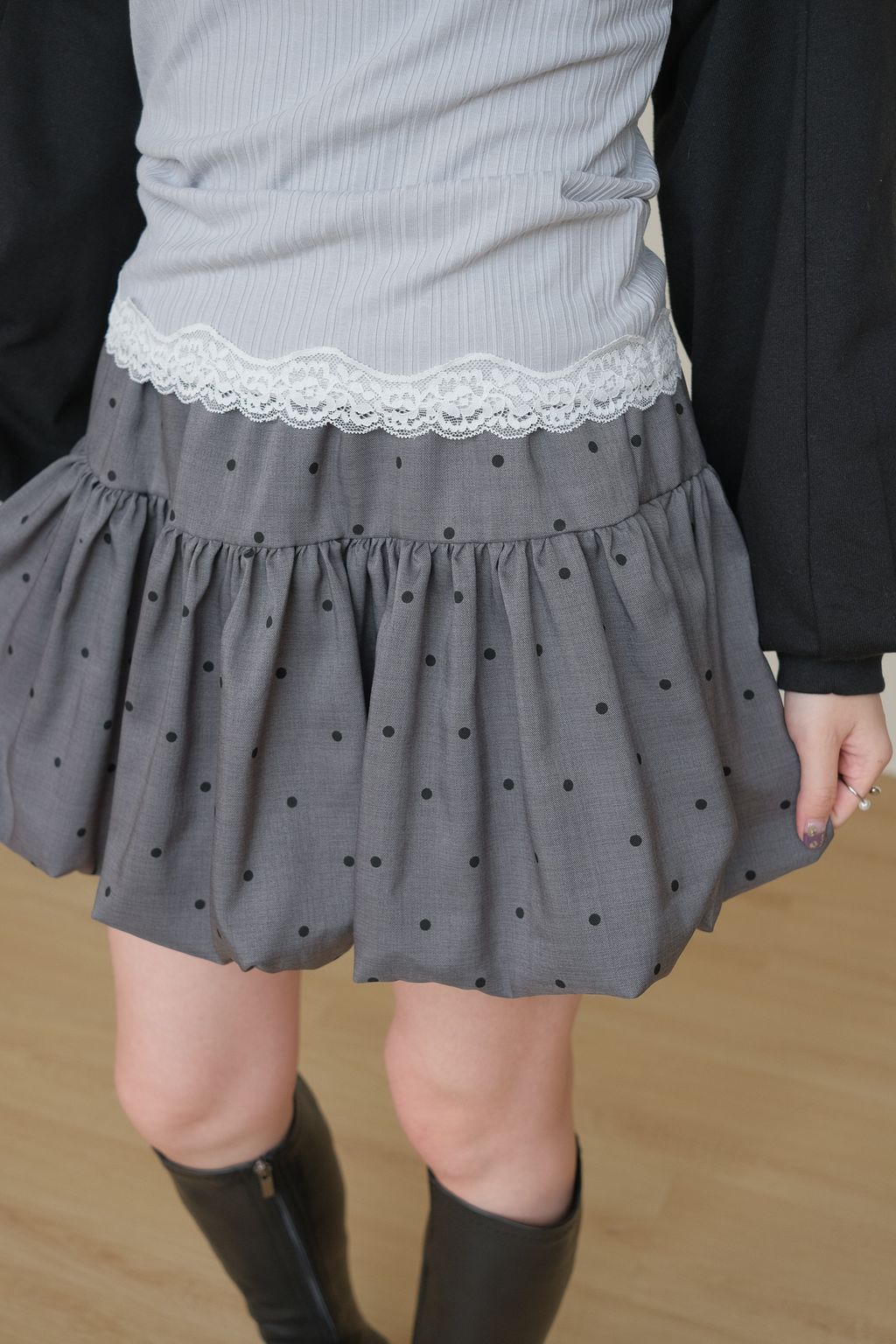 26072N-33