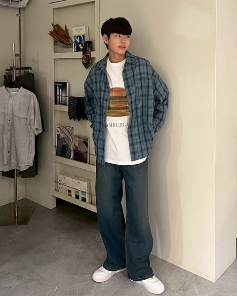 LINE_ALBUM_歐巴必備刷色丹寧褲 SML 1680_250602_2