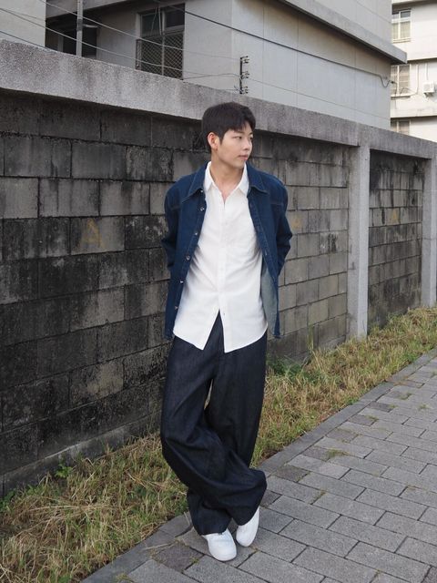 LINE_ALBUM_入秋基礎襯衫L XL 1080_251030_1