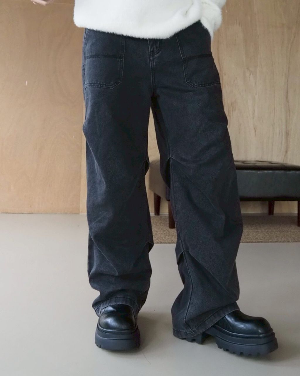 LINE_ALBUM_側抓皺牛仔褲 黑藍 SMLXL 1880_260119_2