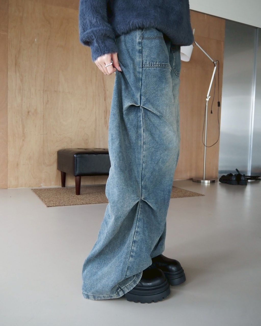 LINE_ALBUM_側抓皺牛仔褲 黑藍 SMLXL 1880_260119_4