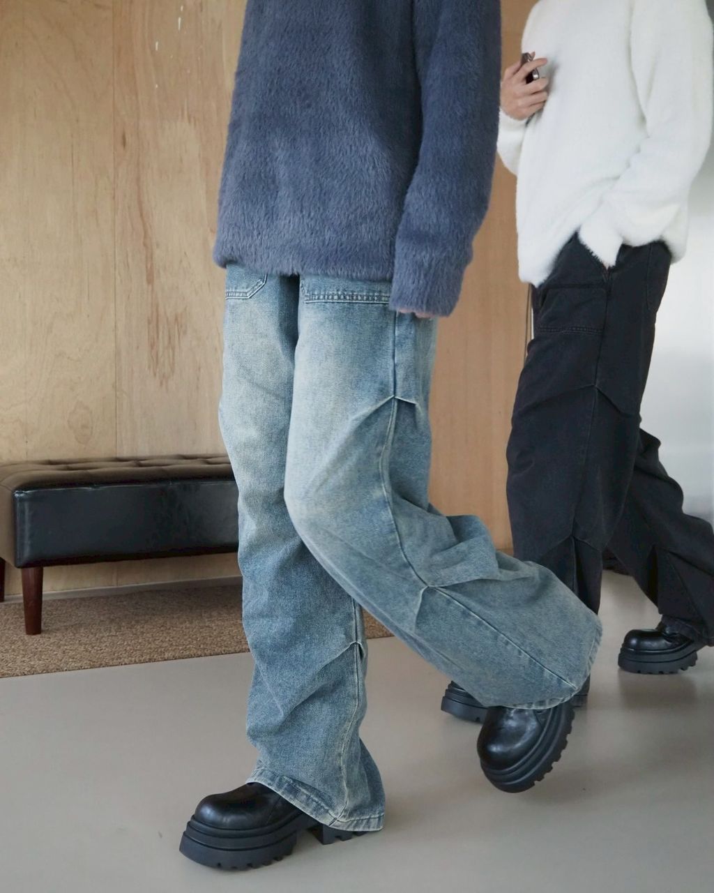 LINE_ALBUM_側抓皺牛仔褲 黑藍 SMLXL 1880_260119_5