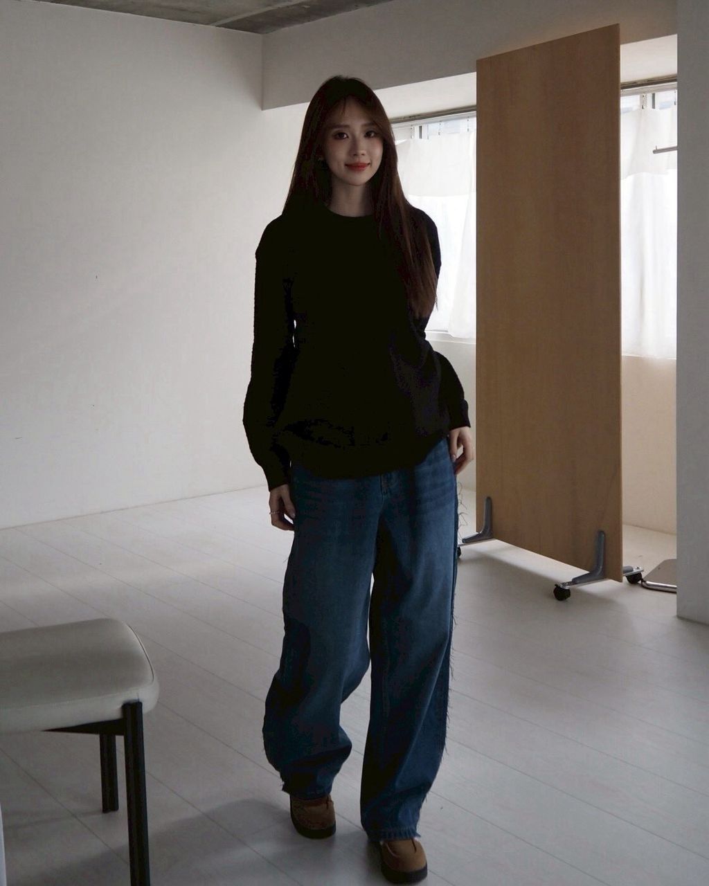 LINE_ALBUM_側拼接牛仔褲 黑藍 SML 2380_260119_9