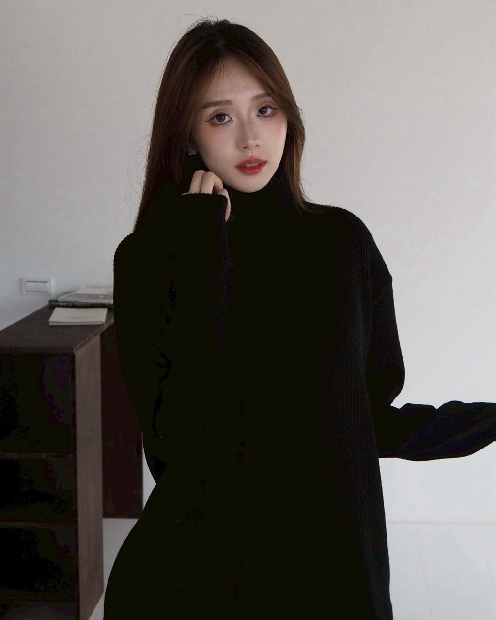 LINE_ALBUM_高領斜釦針織上衣 黑 白 淺灰 深灰 F1380_260119_8