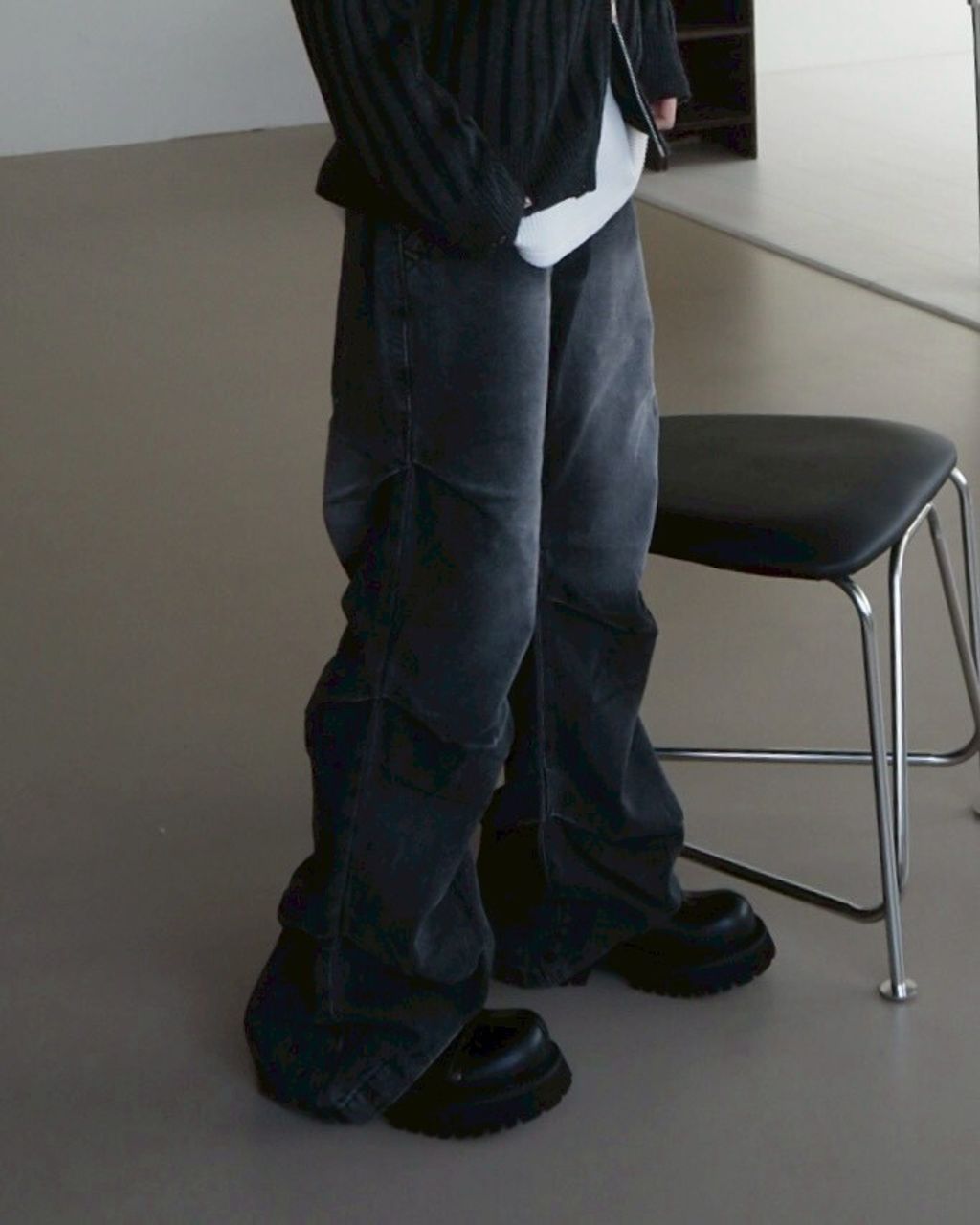 LINE_ALBUM_皺摺喇叭牛仔褲 黑 F 2180_260119_4