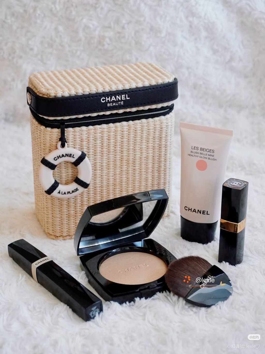 Camera_1040g3l031ur6lofcn44g413gvcljp31r65fmmf8