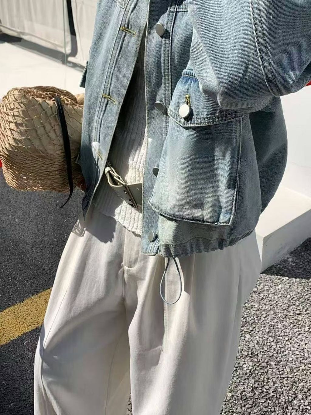 a90de0bab6af4e7a8c87c71aaa56eb6e 2