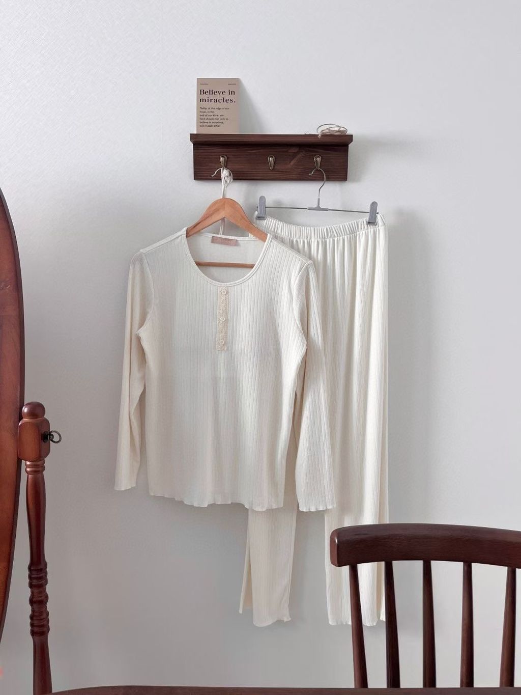 a98abd151a868eb305848b405c946865