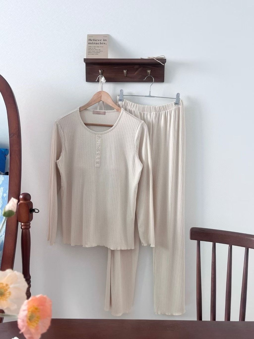 1662fd588de2f17746e93c7d97757f62