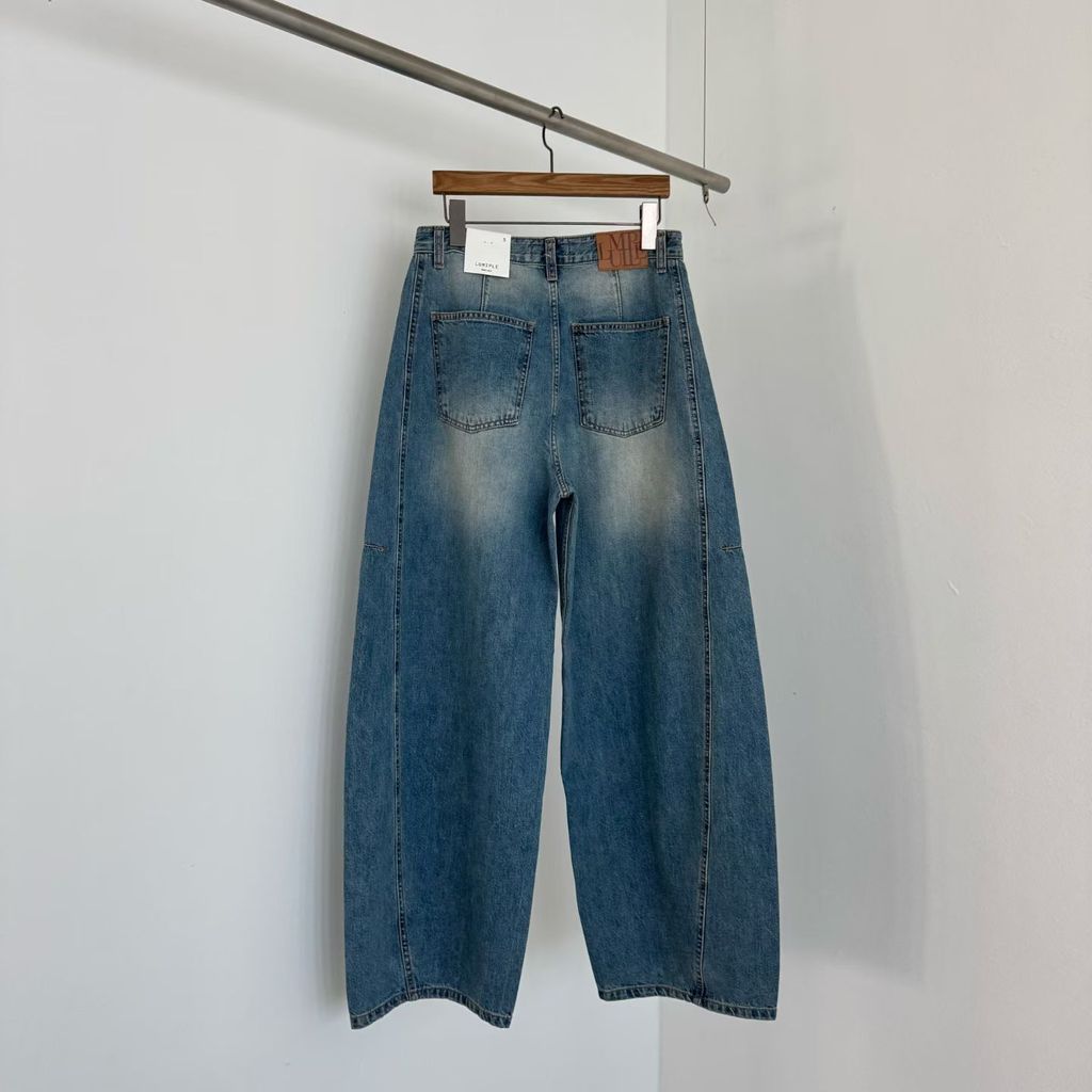 8d09384df345dc4f688b2a106234e24b