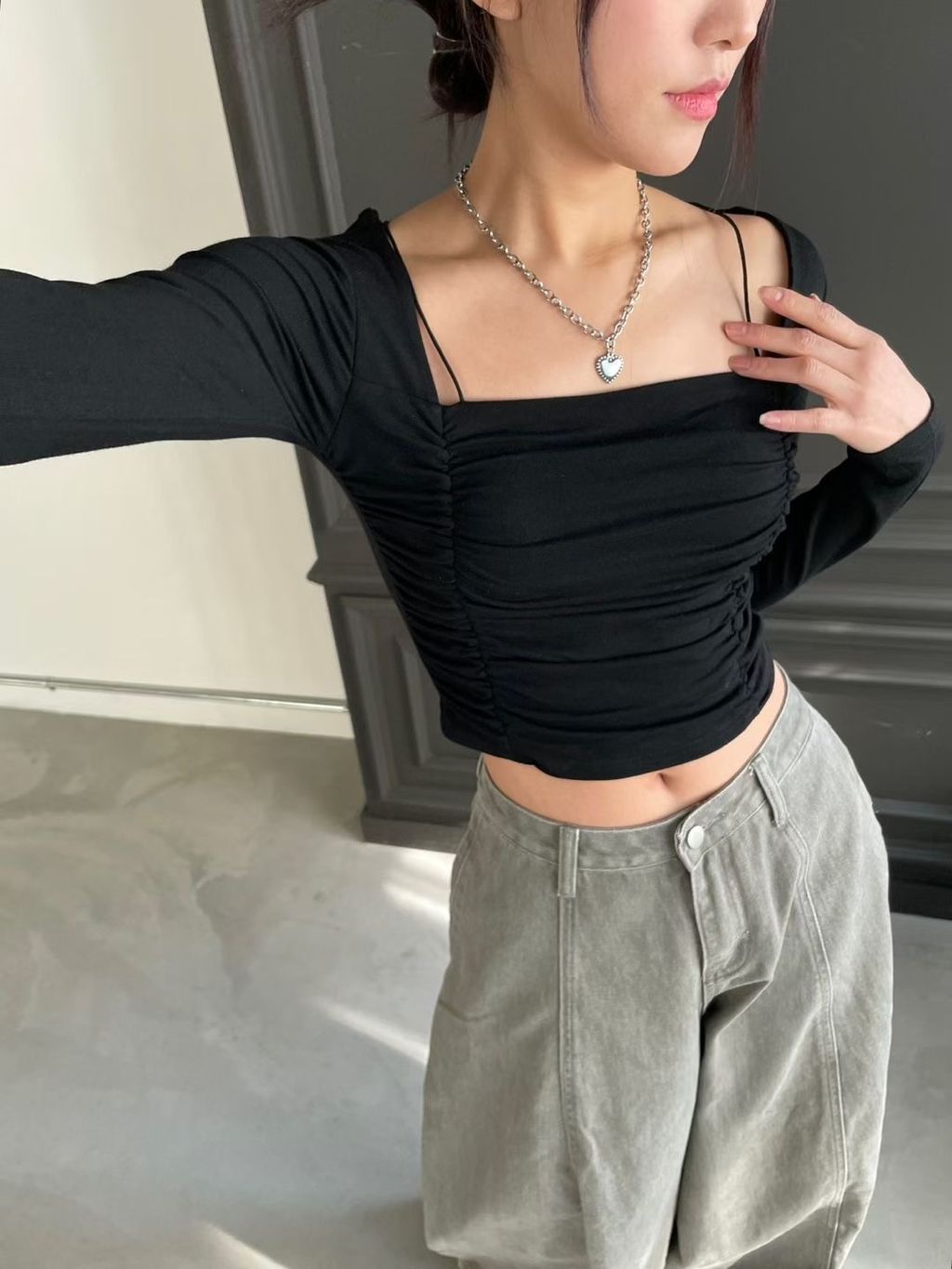 98ffdb40d65aa216b943c448f84ff717