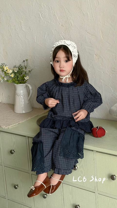 75C1ADEE-60B5-42B3-8868-55D39C79D0BF