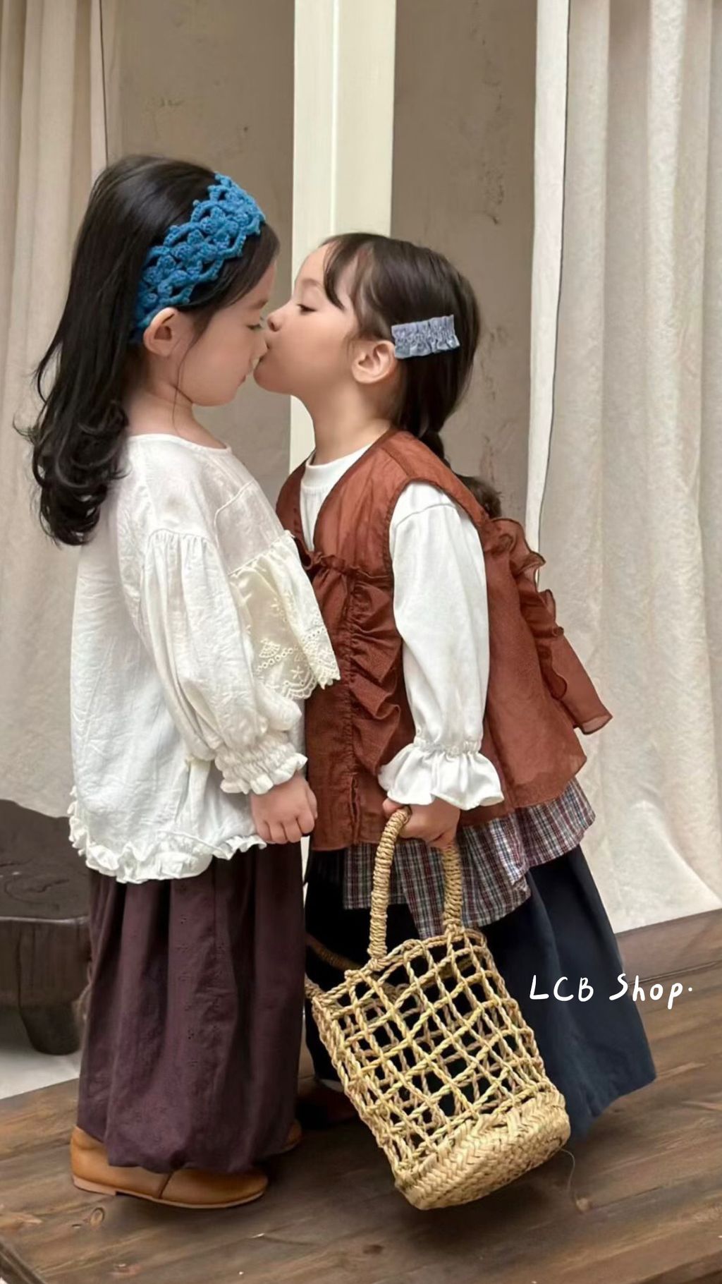 1EE2FE74-8253-4675-9116-90655AD61168