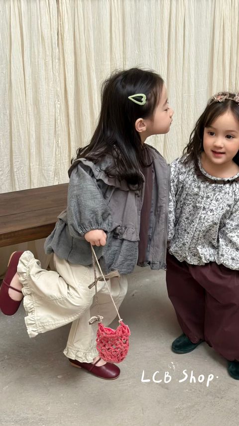 8516CDD6-4841-4C69-970D-1F013C1C595E