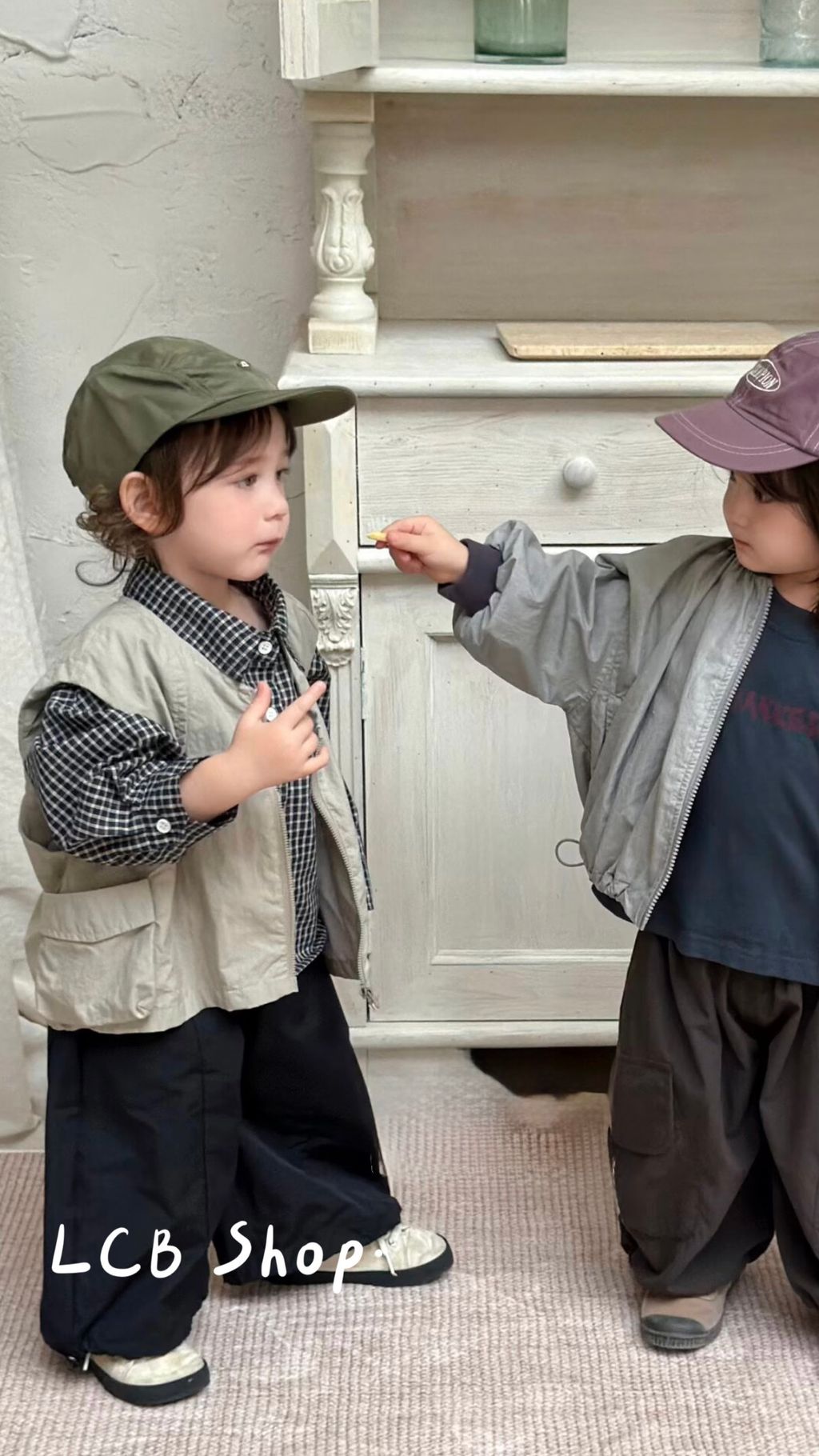 66EED51E-983D-4BE3-8BA0-5964D4389B12