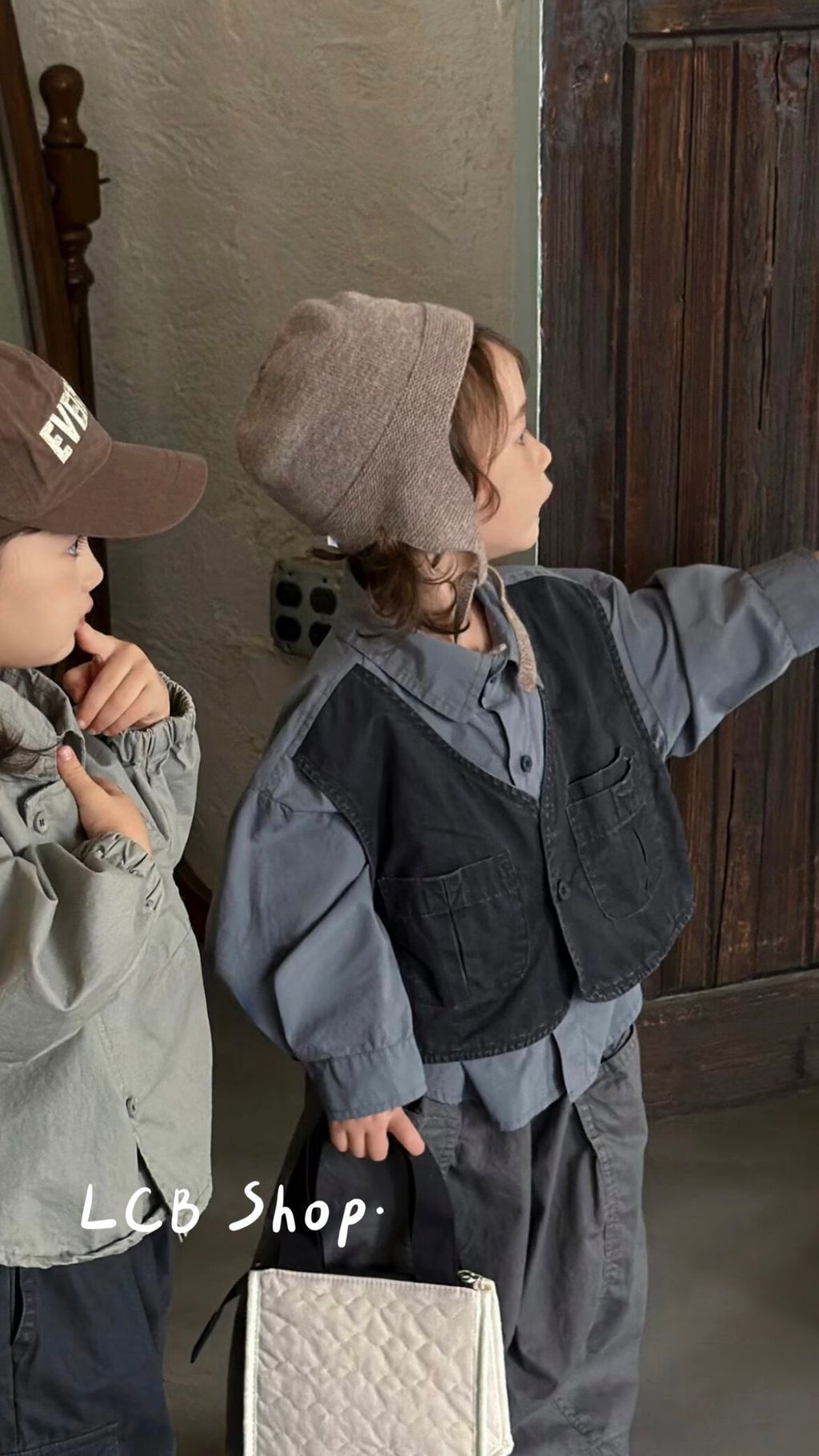 C7C327A5-8E57-4146-8805-011348E58E6A