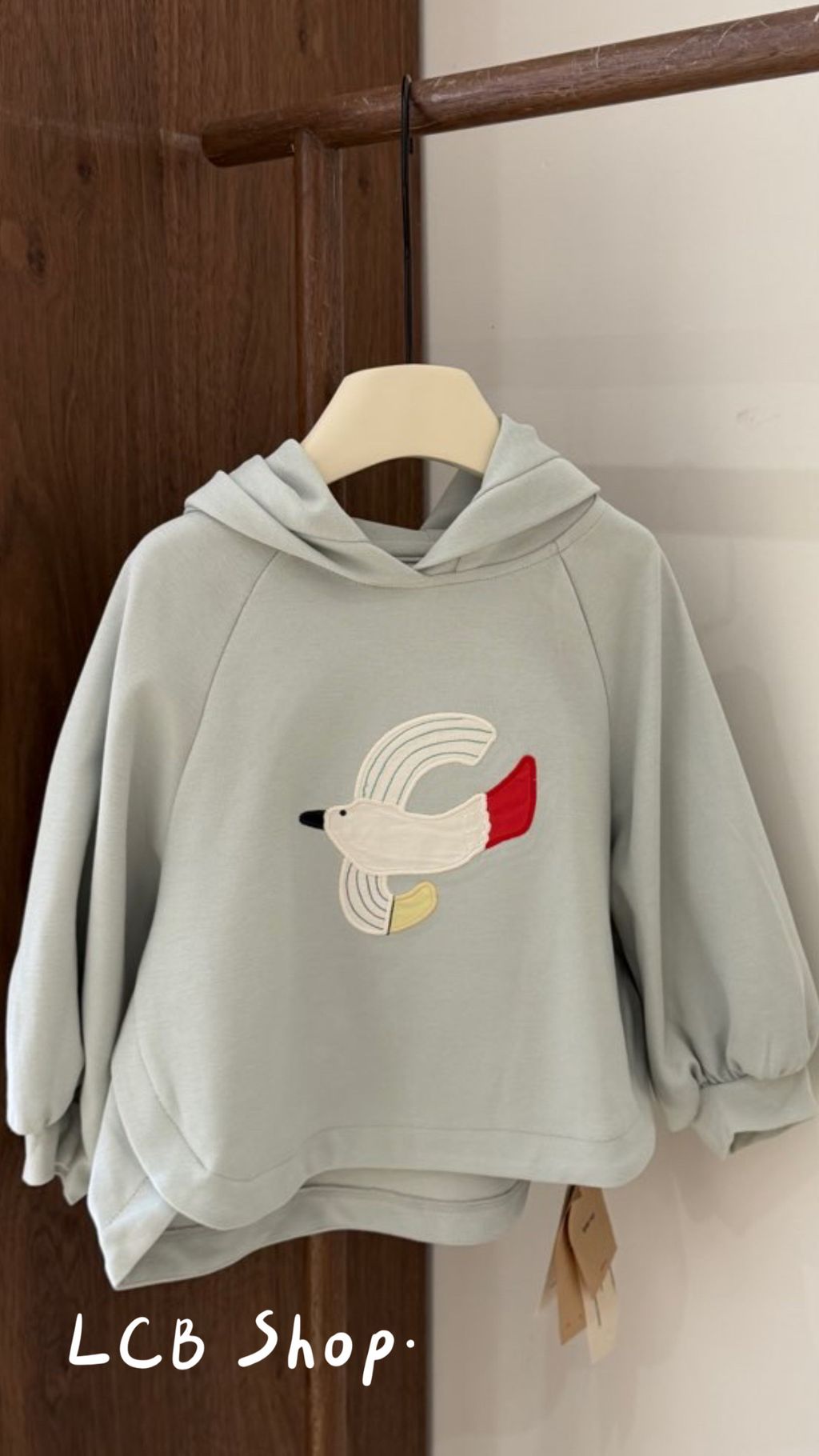 08292E7D-8BEB-4387-AC55-FD6993271C6B