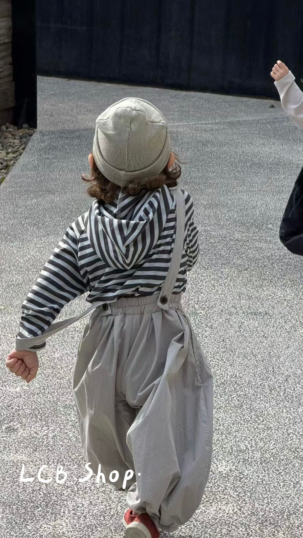 103905D0-C34A-438F-8927-FC3DFBA9D980