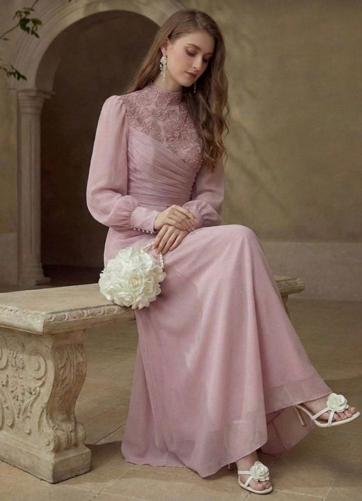 Habybifar Nix Abiye: Sitting view of premium purple chiffon mermaid dress with lace beading
