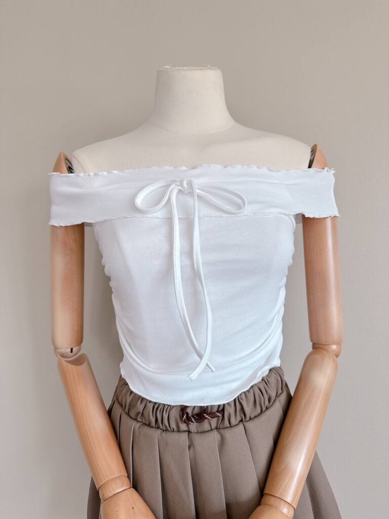 6179401678093139968-768x1024