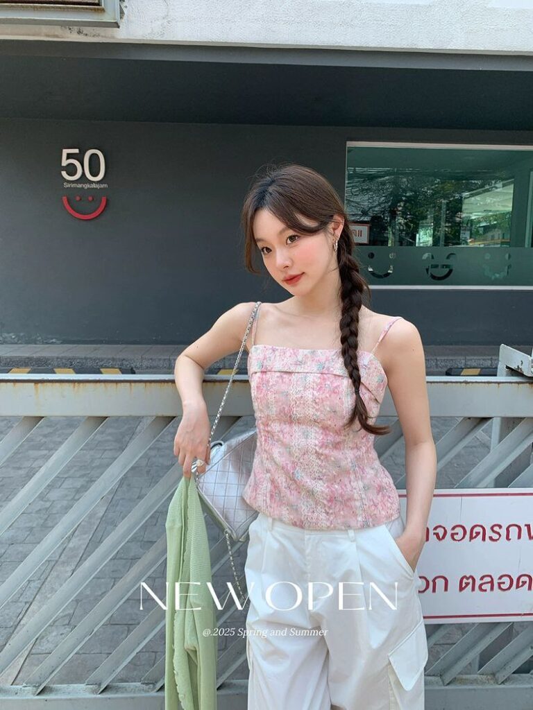 6219987551377277432-768x1024