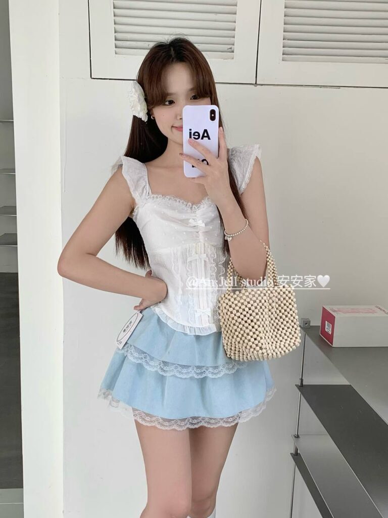6168133577989014631-768x1024