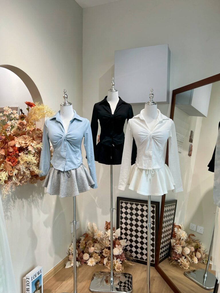 photo_6188382300094008436_w-768x1024