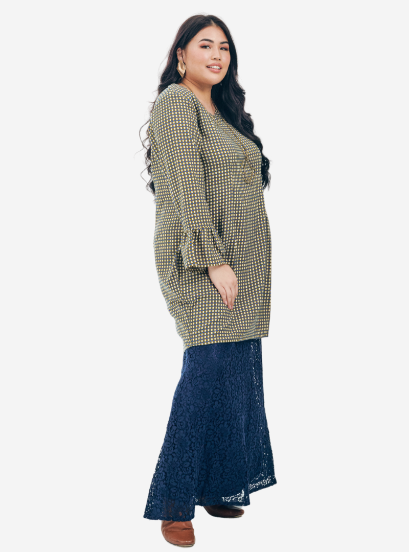 Copy of Description Long Sleeve Asymetrical Puff Sleeve Stretchable - Very Sheer - No - Ribbed Cotton - Long Skirt  Ukur lilit pada punggung (Hip) boleh stretch up to 3 to 6 (10).png