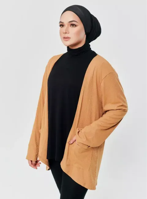 www.curvafabulous.com (3649 × 1080 px) (1080 × 1080 px) (800 × 1080 px) (700 × 800 px) (1400 × 700 px) (800 × 1080 px) (13)