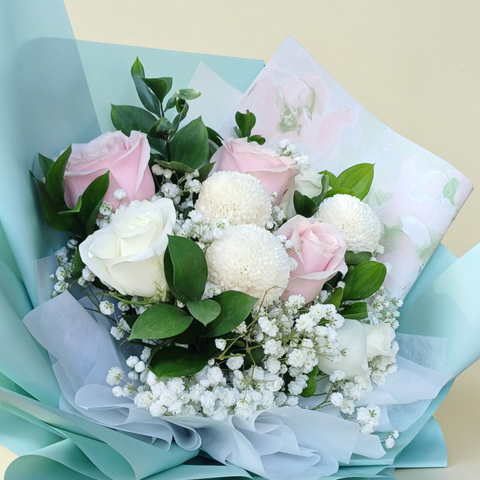 Rosy Delight ping pong and rose hand bouquet for birthday or anniversary with delivery in Kuala Lumpur and Selangor