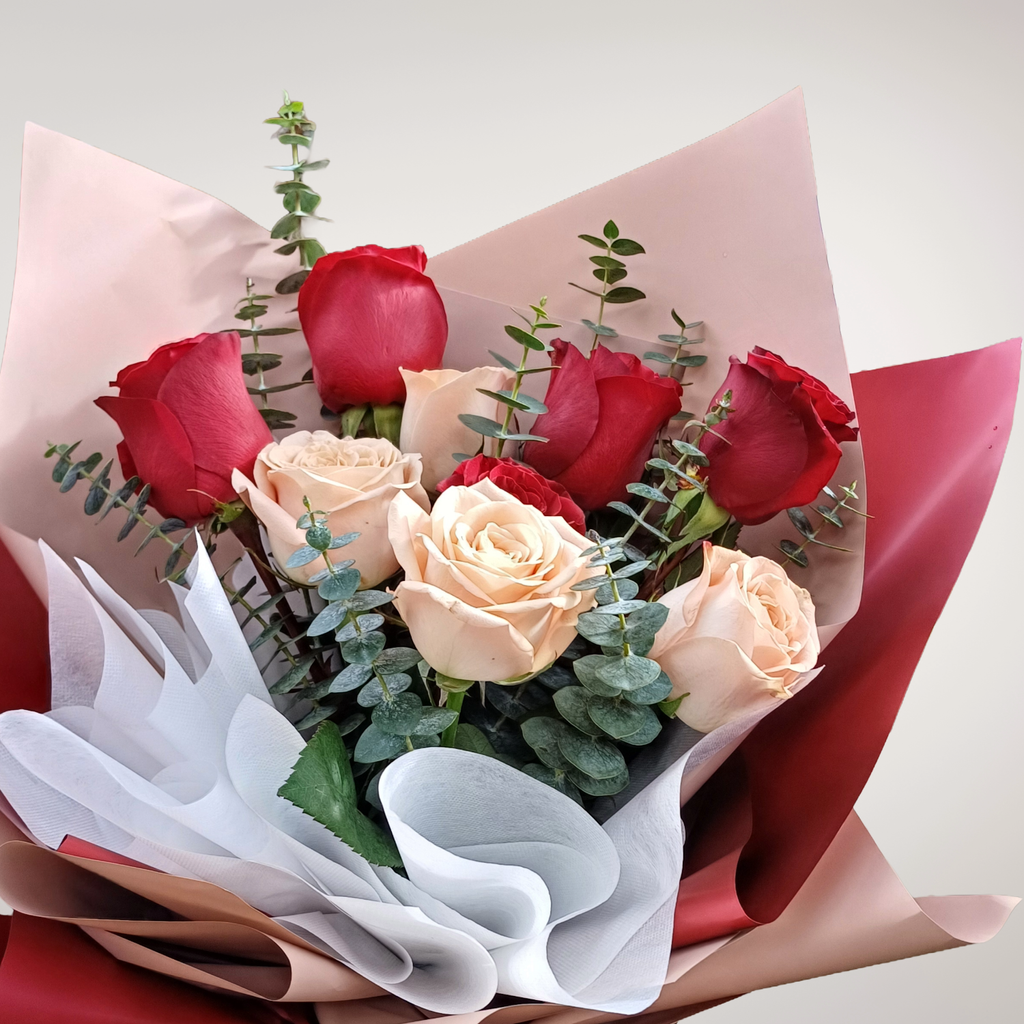 Tender Bliss rose hand bouquet for birthday or anniversary with delivery in Kuala Lumpur and Selangor