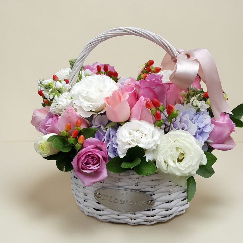 Petal Haven rose and hydrangea table arrangement for birthday or anniversary with delivery in Kuala Lumpur and Selangor