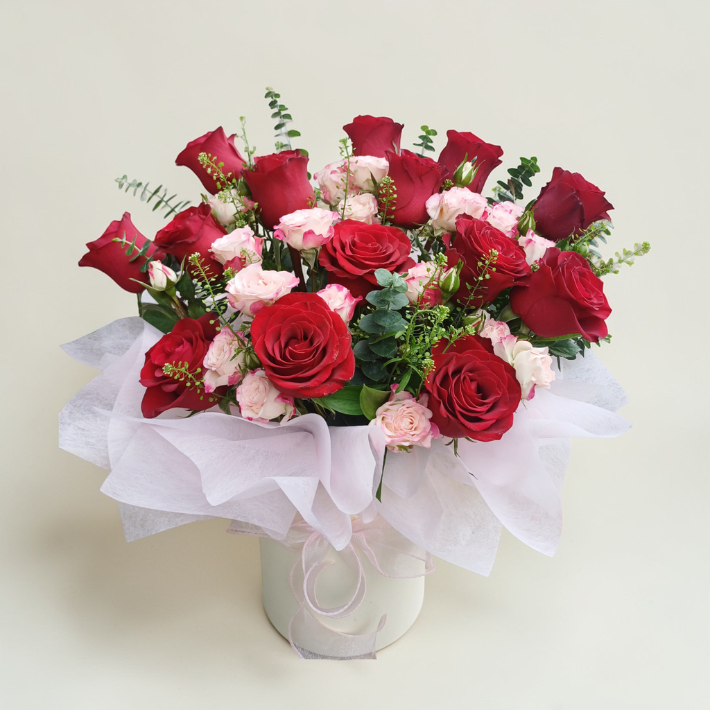 Endless Love eucalyptus and spray roses table arrangement for birthday or anniversary with delivery in Kuala Lumpur and Selangor