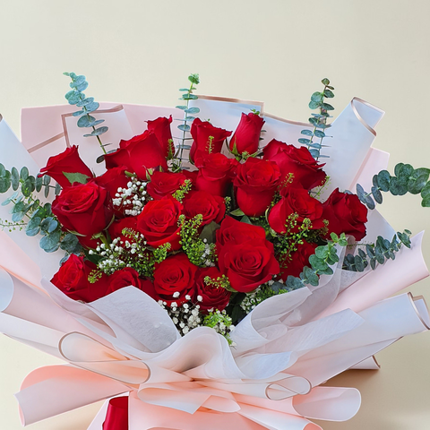 Graceful Glow rose hand bouquet for birthday or anniversary with delivery in Kuala Lumpur and Selangor