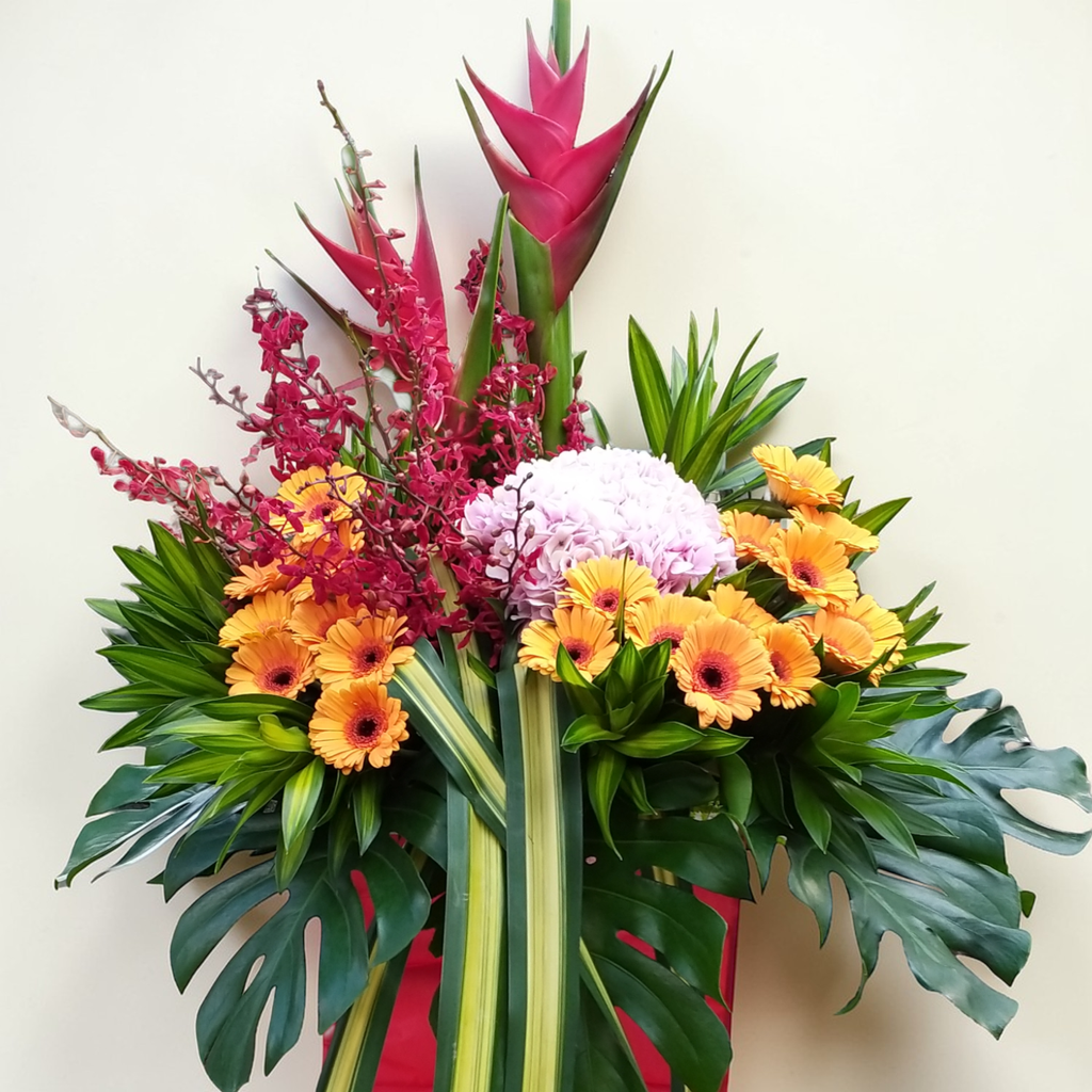 Radiant Achievement crab claw and orchid grand opening stand with delivery in Kuala Lumpur and Selangor