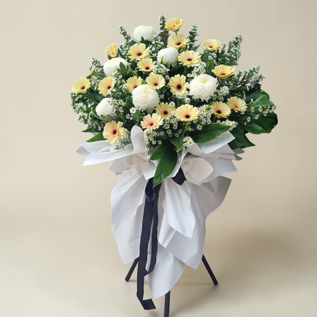 Everlastng Memory condolence and funeral flowers sympathy stand with delivery in Kuala Lumpur and Selangor
