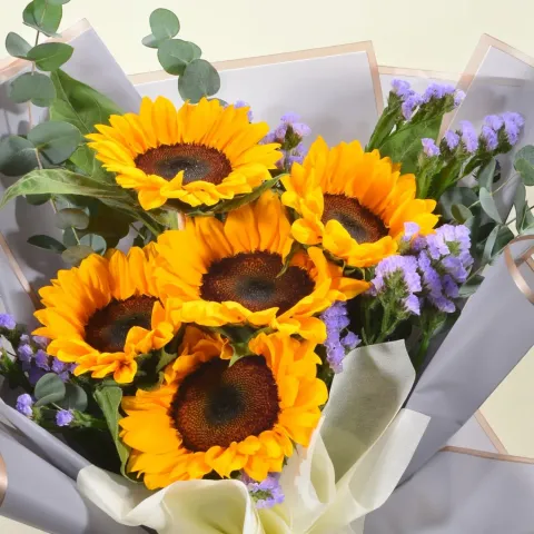 Proud Achievement sunflower bouquet for university graduation with delivery in Kuala Lumpur and Selangor