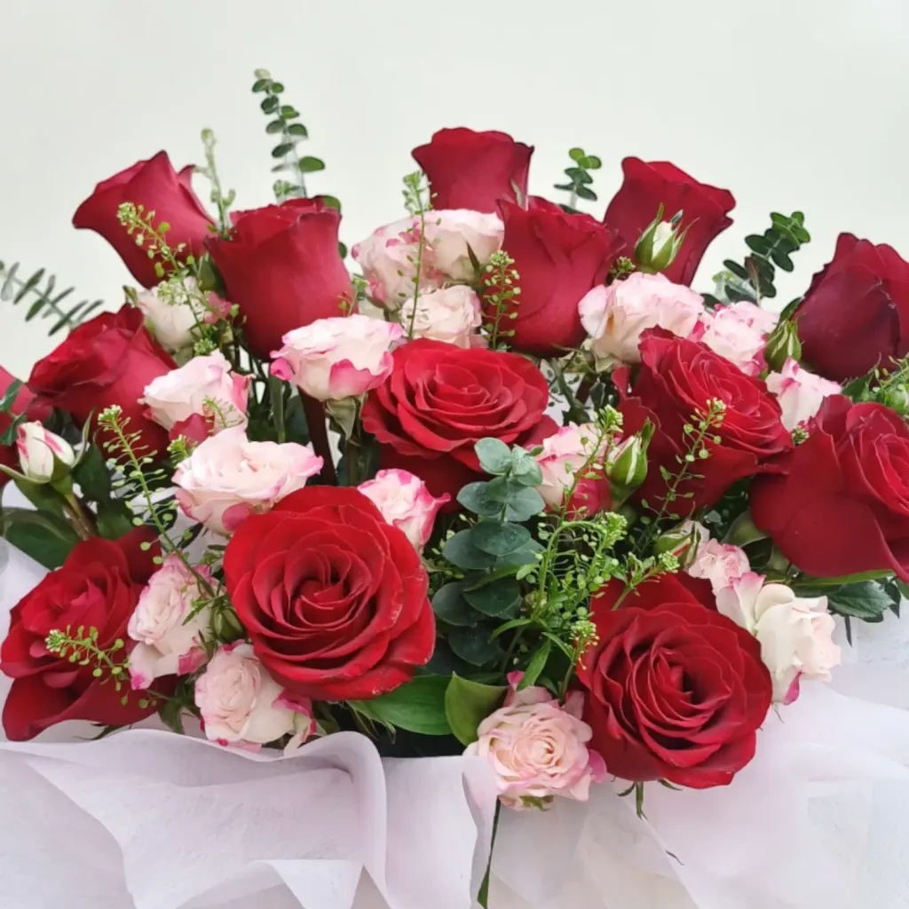 Endless Love eucalyptus and spray roses table arrangement for birthday or anniversary with delivery in Kuala Lumpur and Selangor