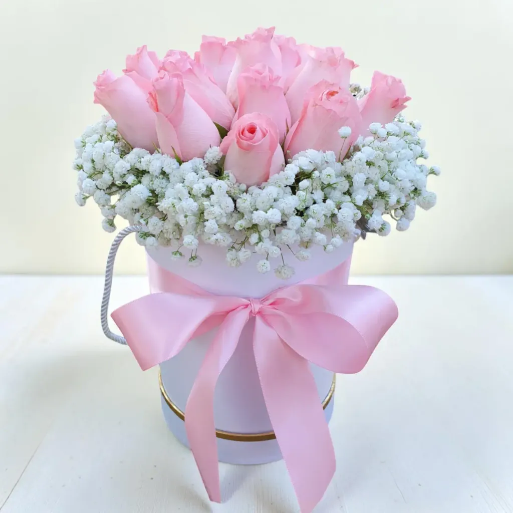 Blushing Romance rose and baby’s breath table arrangement for birthday or anniversary with delivery in Kuala Lumpur and Selangor