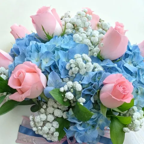 Tranquil Bloom hydrangea, roses, baby's breath and ruscus table arrangement for birthday or anniversary with delivery in KL and Selangor